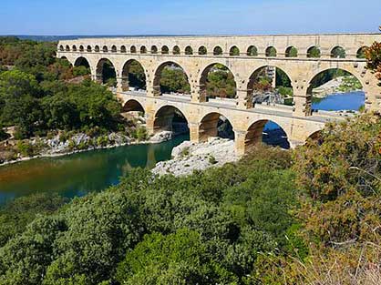 L'incoutornable Pont du Gard pendant vos vacances au gite la Bignone