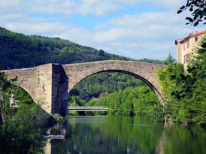 Visite touristique du Gard au calme à Laudun