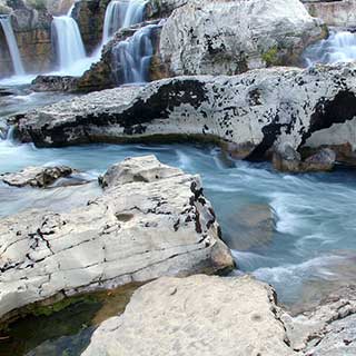 Cascades du Sautadet à la Roque sur Cèze dans le Gard