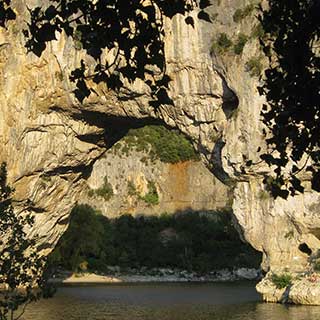 Vallon Pont d'Arc dans les Gorges de l'Ardèche